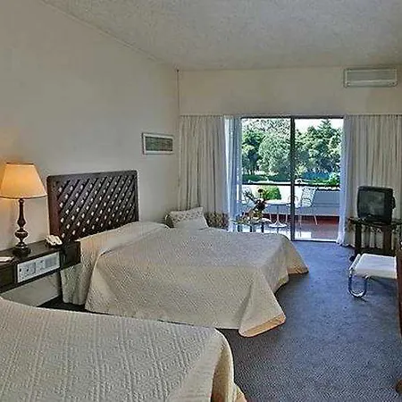 Atlantis Sintra 4*